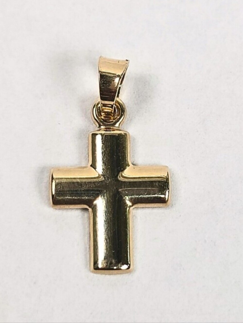 10K Gold Plain Cross Pendant Charm Polished Minimalist Religious 15mm